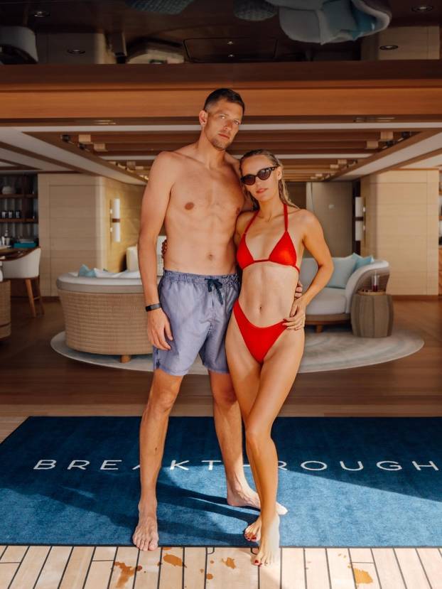 FOTO Bila je prva tenisačica na svijetu. Pokazala je tijelo nakon trećeg poroda i iznenadila sve