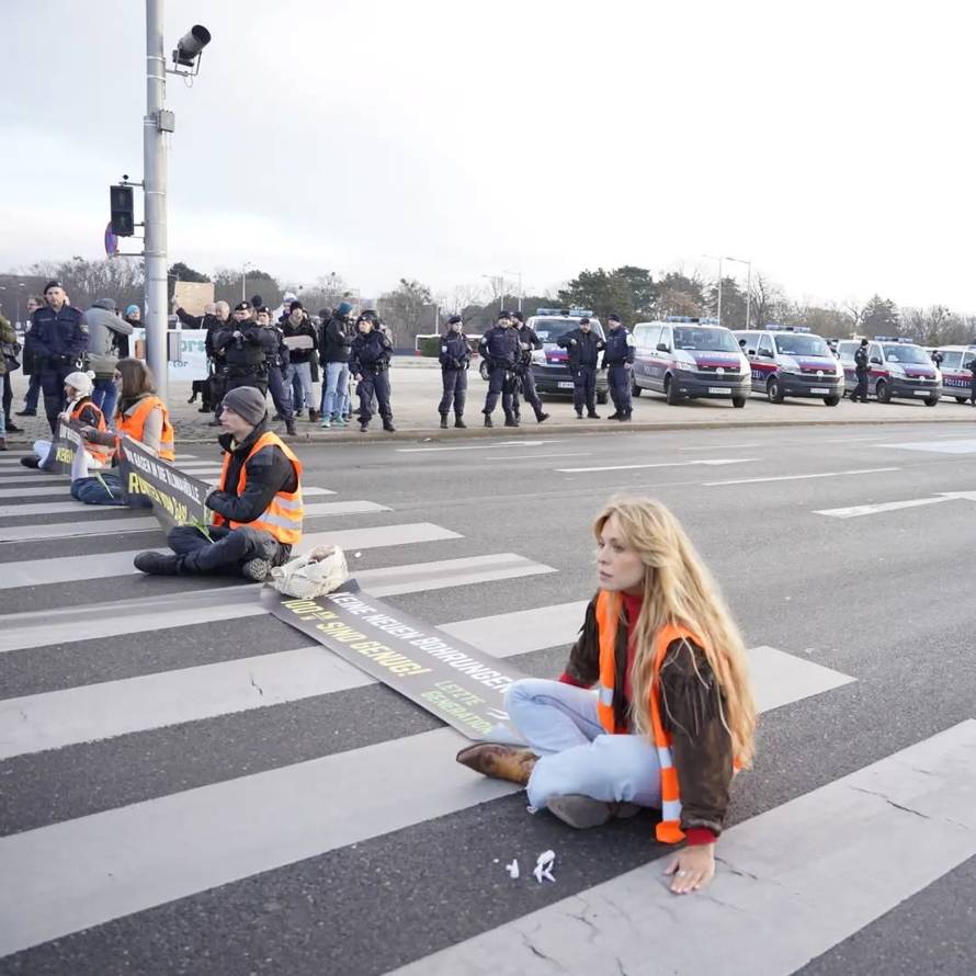 Tko je Klima Shakira? Merzu htjela avion obojiti u ružičasto