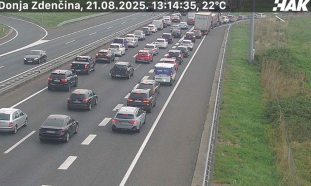 FOTO Pogledajte kaos nakon strašne nesreće na A3 i sudara! Kolone su preko 10 kilometara