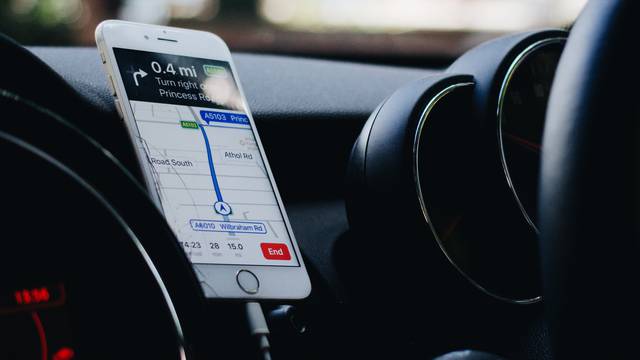 Vozio se godinu dana i otkrio: Google ima najbolju navigaciju