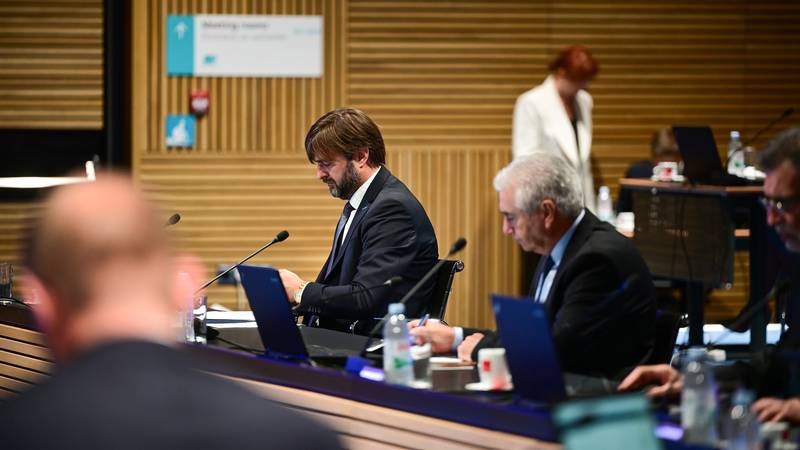 NOVI PRORAČUNSKI PLAN Vlada najavila više novca za mirovine, plaće i socijalne naknade!