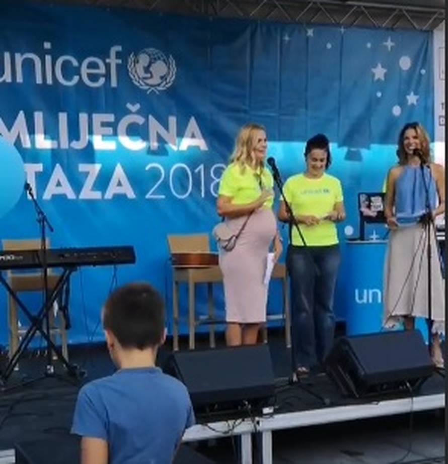 Trudnica na utrci: Nevena je trbuh naglasila uskom haljinom