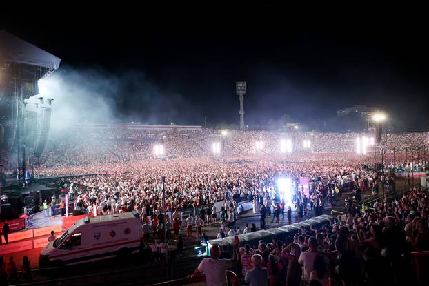 Sarajevo: Dino Merlin održao drugi od tri najavljena koncerta na stadionu Koševo