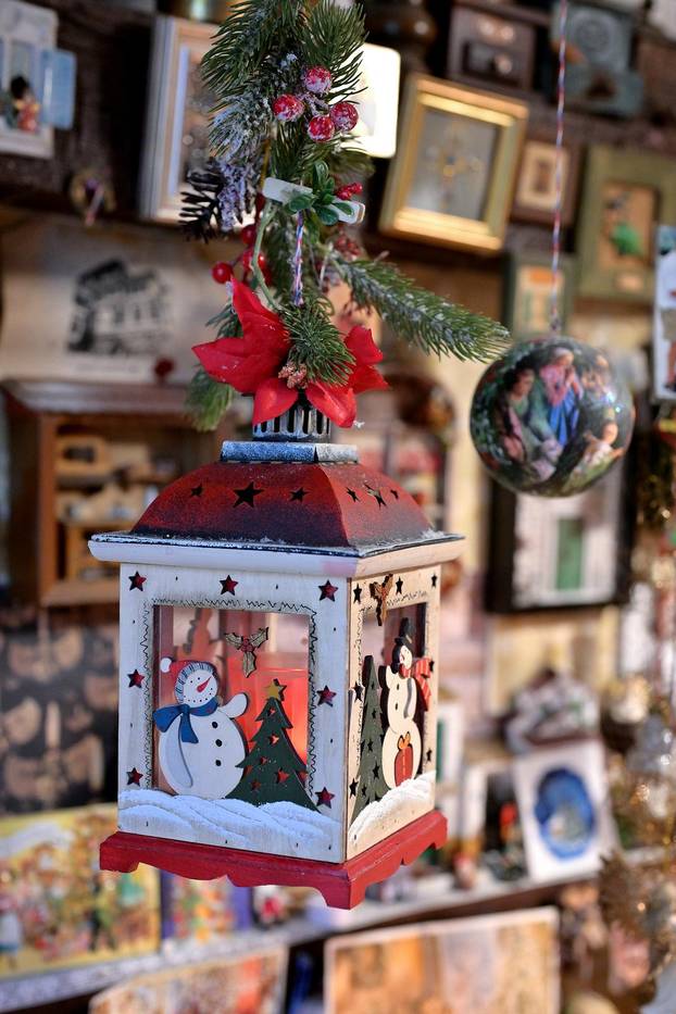 24SATA Zagreb: Stan ukrašen blagdanskim dekoracijama