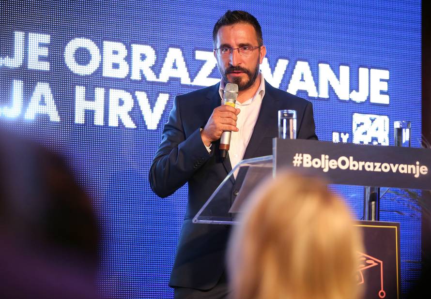 Kralj: 'Svijet neće stati jer mi nismo promijenili kurikulume'