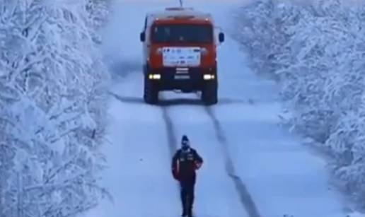 Čelična volja: Istrčao skoro pa cijeli maraton na -52 stupnja!