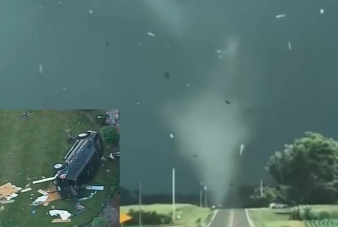 Sirova snaga prirode: Evo kako tornado ruši kuće, prevrće aute