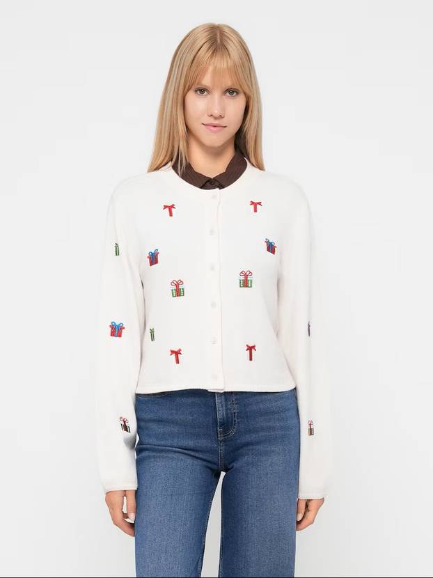 Najbolje 'ružne' božićne veste i pidžame u ponudi trgovina