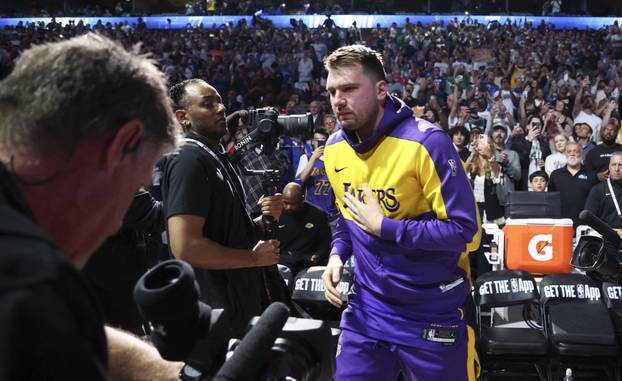 NBA: Los Angeles Lakers at Dallas Mavericks