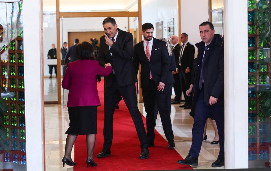 Zagreb: Dolazak uzvanika na inauguraciju predsjednika Zorana Milanovića