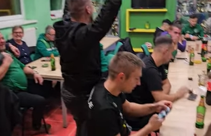 SKANDAL! Igrači Suhopolja slavili uz ustašku pjesmu! A prije nje su treštale - cajke