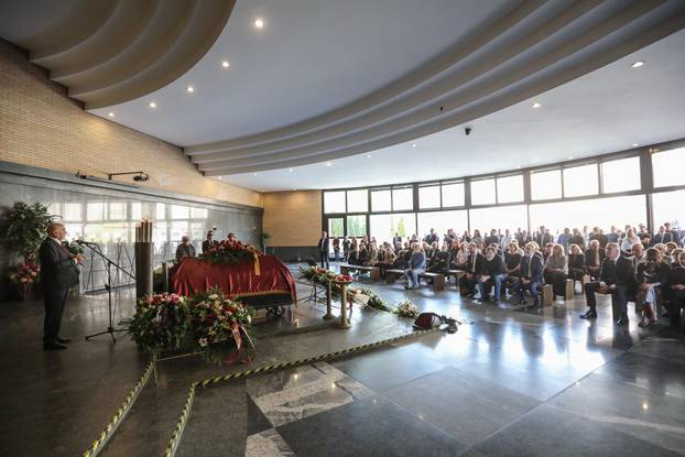 Zagreb: Posljednji ispraćaj redatelja Veljka Bulajića