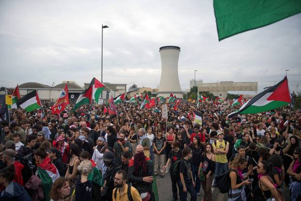 Nationwide "Let's Block Everything" protest in solidarity with Gaza, in Venice