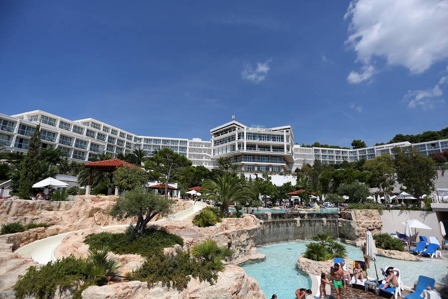 Sunčani Hvar podmirio je sve dugove predstečajne nagodbe