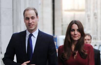 Kate Middleton bi da joj majka Carole bude dadilja njene bebe