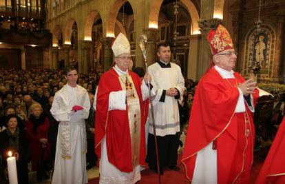 Pisao Papi: Biskup Bogović želi otići s dužnosti zbog bolesti