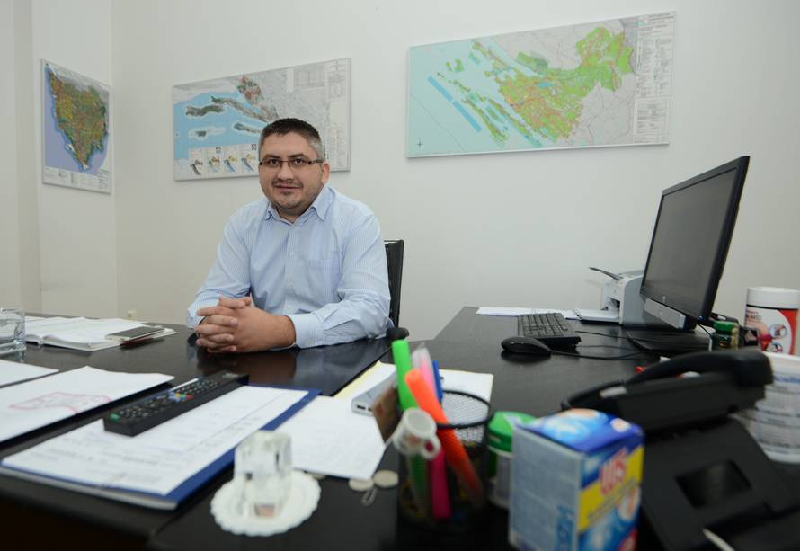 Državni tajnik zaražen korona virusom, smješten u Varaždinu