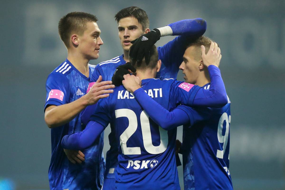 Dinamo odličan i razigran, Jakić zabio prvijenac za pamćenje, a Gavranović je opet oduševio...