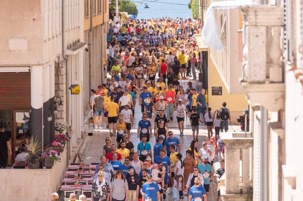 Zadar: Više od 8 tisuća trkača sudjelovalo je na utrci Wings for life