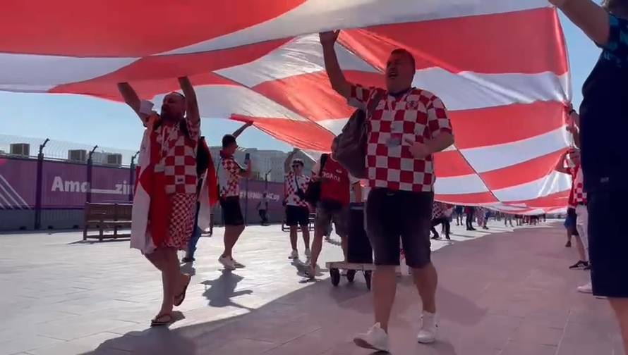 VIDEO Reporteri 24sata ispod najduže navijačke zastave, imamo navijače i u Šri Lanki!