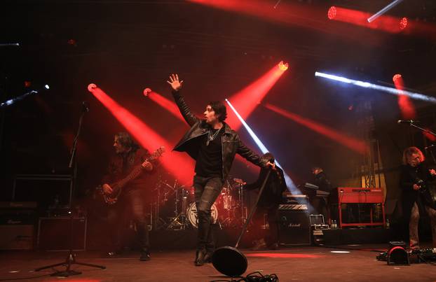 Parni valjak nastupio je  na 200. Samoborskom fašniku