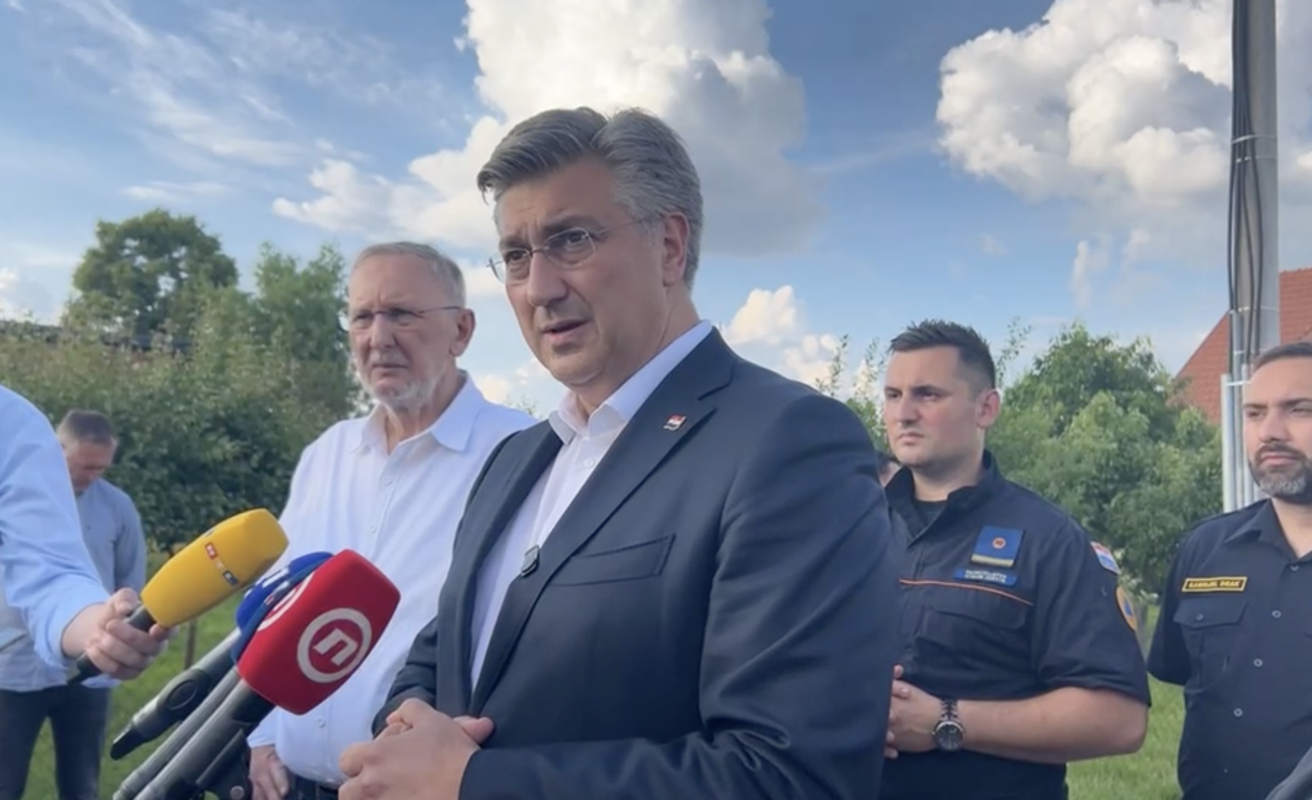 VIDEO Plenković: 'Jedan čovjek je poginuo, a ostali nisu životno ugroženi. Istraga je u tijeku'