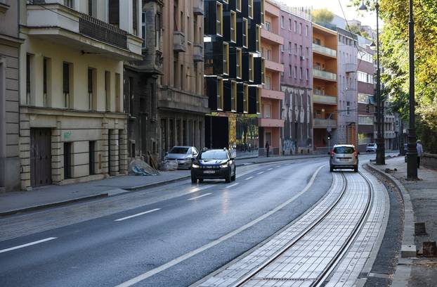 Zagreb: Od danas za sav promet otvorena je ulica Ribnjak