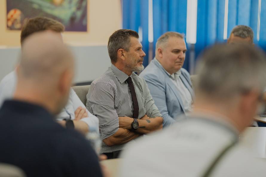 Boban dovodi čak tri pojačanja! Velika očekivanja od dva klinca, a ozbiljne prodaje tek  - od zime