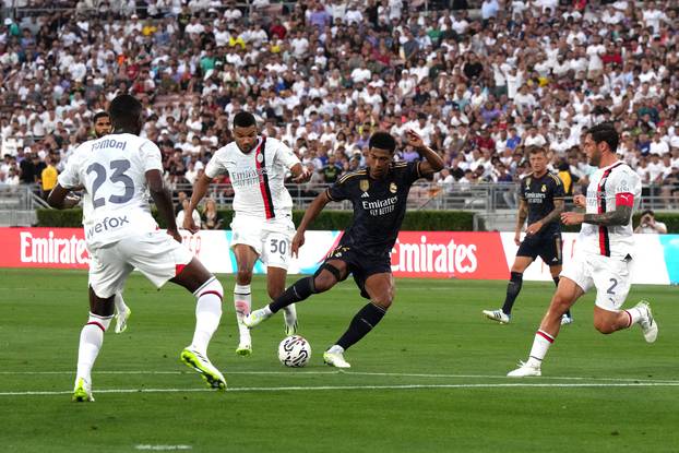 Soccer: Soccer Champions Tour-Real Madrid at AC Milan