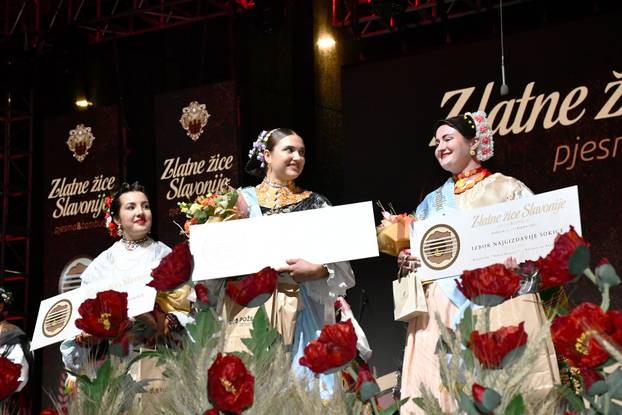 FOTO Ljepotice u nošnjama: Angela Butorac osvojila laskavu titulu 'najgizdavije Šokice'