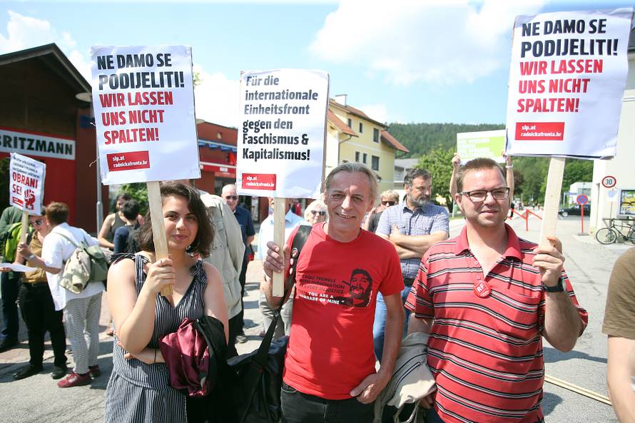 Jandrokovića izviždali: Ovdje smo da odamo počast žrtvama