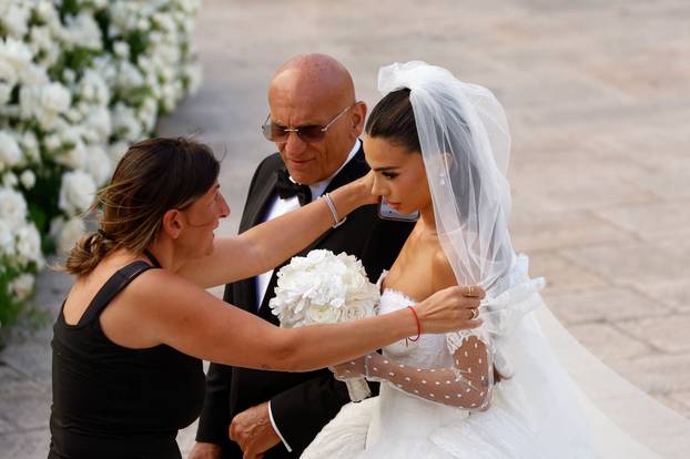 Manchester City goalkeeper Gianluigi Donnarumma marries Alessia Elefante in Locorotondo