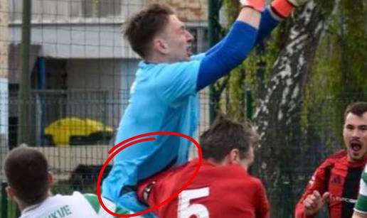 FOTO Ovo je trenutak kada se golmanu Ponikvi rasprsnuo bubreg. Sam je otišao u bolnicu