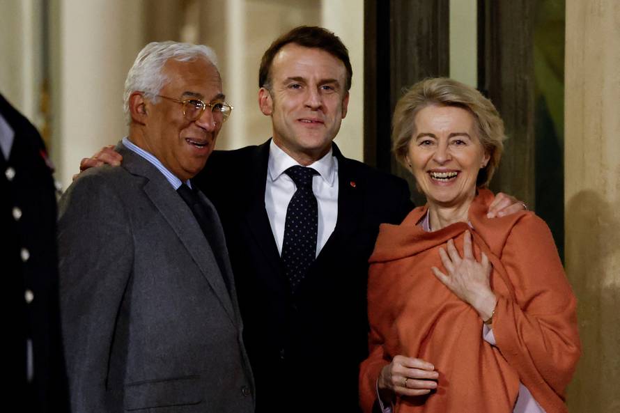 French President Macron hosts a meeting of European leaders on Ukraine in Paris