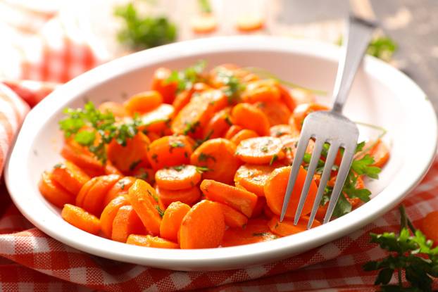 grilled carrot with parsley