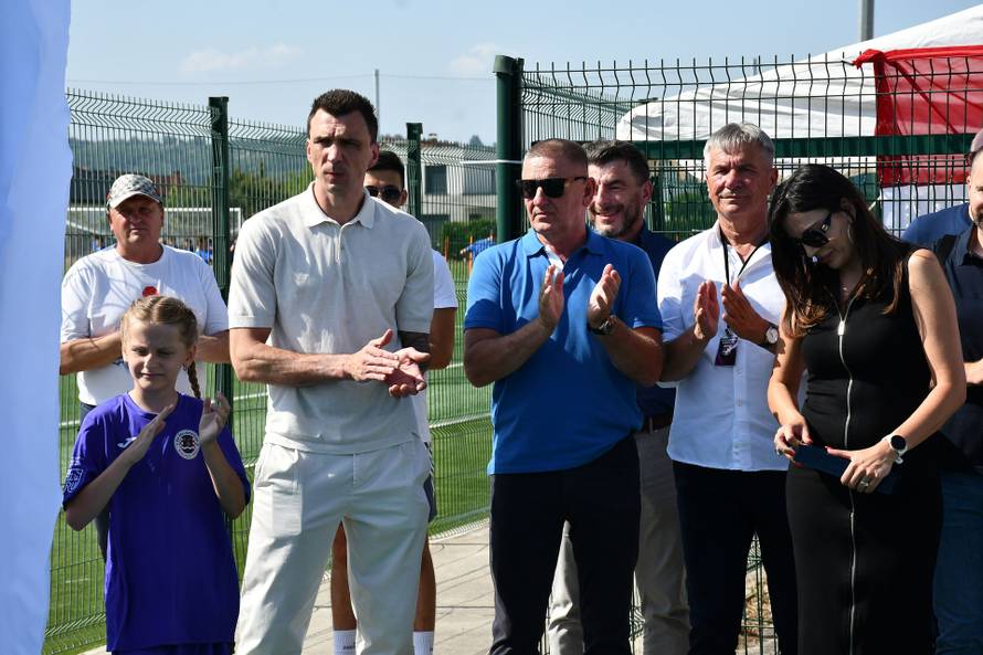 Mandžukić dobio svoje igralište u rodnom Slavonskom Brodu