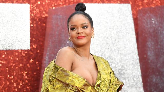 Rihanna at the Oceans 8 film Premiere