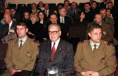 Umro zapovjednik logora Jasenovac - Dinko Šakić