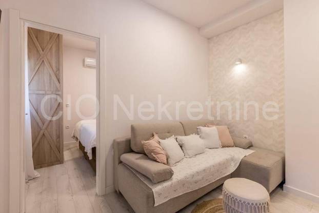 FOTO Ovaj stan od 30 kvadrata u Splitu se prodaje za 300.000 eura! Prodavač otkriva i zašto