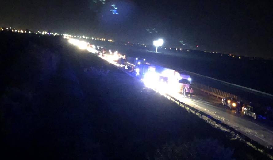 Mladić vozio pijan i naletio na auto: Poginuo muškarac (40)