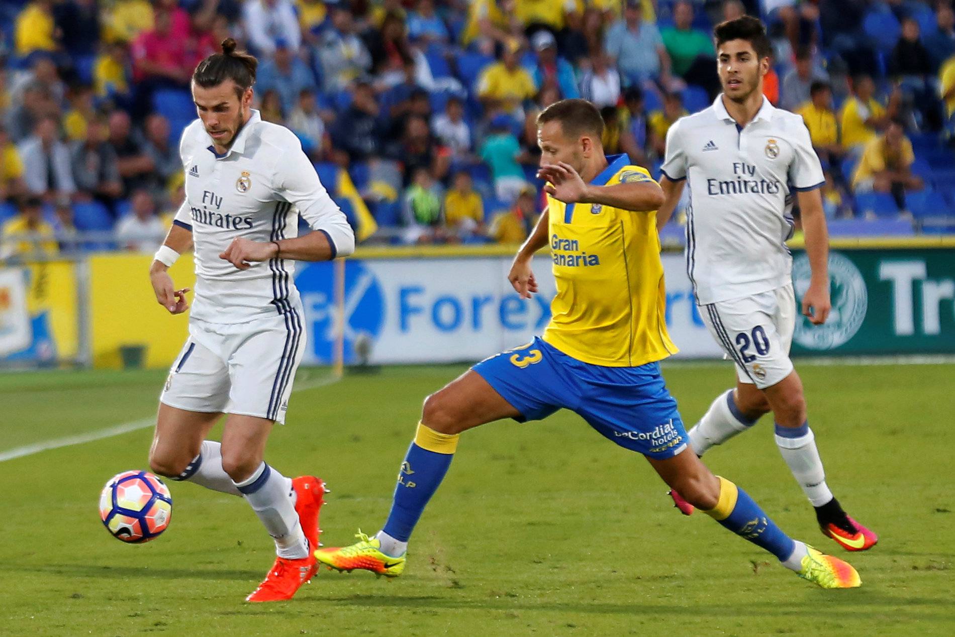 Football Soccer - Spanish Liga Santander - Las Palmas v Real Madrid