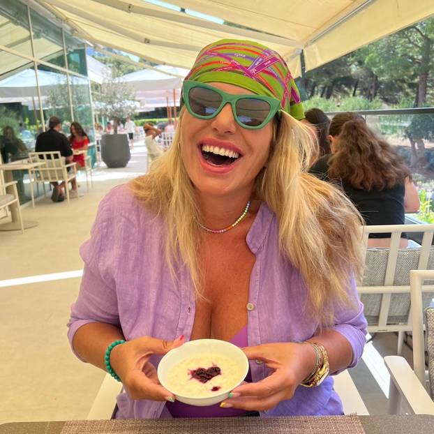 Struk se stanjio, a raspored se zgusnuo! Gazdina kći Iva Todorić živi punim plućima, bez kočnica