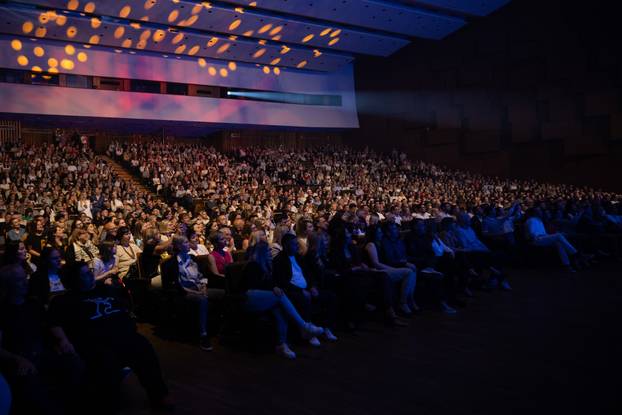 Zagreb: Petar Grašo koncertom u Lisinkom obilježio 30 godina karijere