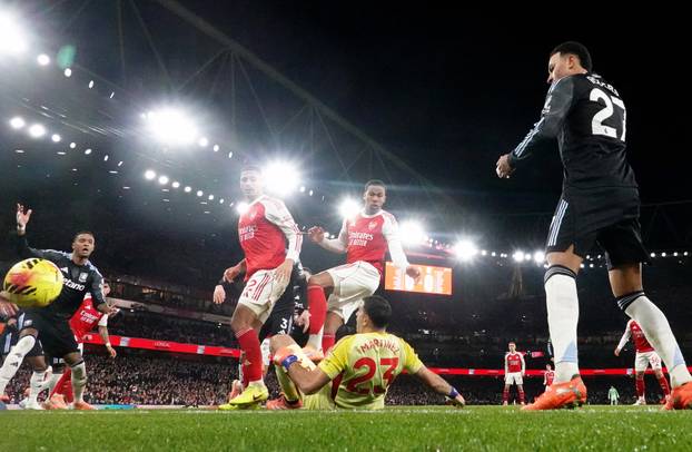 Premier League - Arsenal v Aston Villa