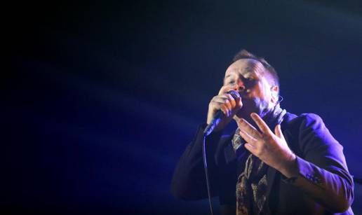 Simple Minds zamalo otkazali koncert, liječnici spasili Kerra