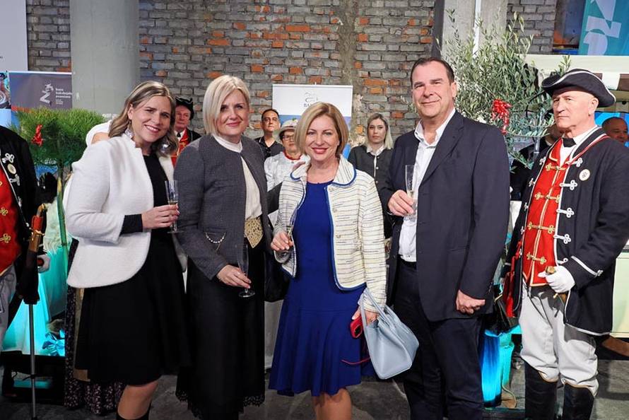 Mirisi Kvarnera osvojili Exportdrvo: Evo koja su se sve jela i delicije mogle kušati