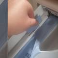 Otkrila tajni pretinac u perilici: Komad plastike koji olakšava korištenje i štedi detergent