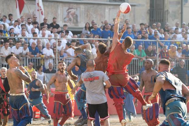 Florence, Final Azzurri Rossi of Calcio Storico Fiorentino In Piazza Santa Croce 8 to 7 for the Rossi