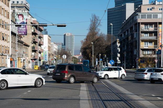 Zagreb: Nova regulacija prometa kod Vjesnika