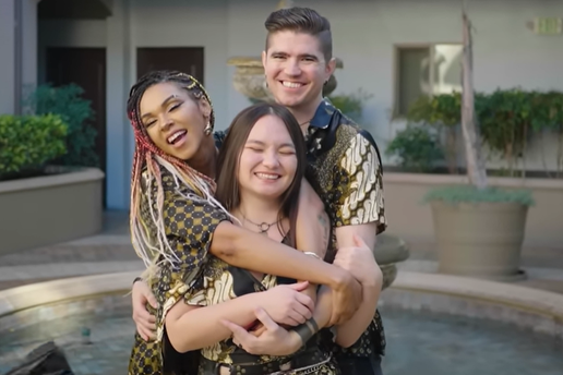 'De&ccaron;ko je u braku s mojom curom, a meni to uop&cacute;e ne smeta, zavoljele smo se